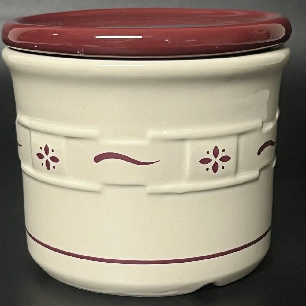 Longaberger Pottery Red Woven Traditions pint Crock, Lid, Coaster & New‎ Candle